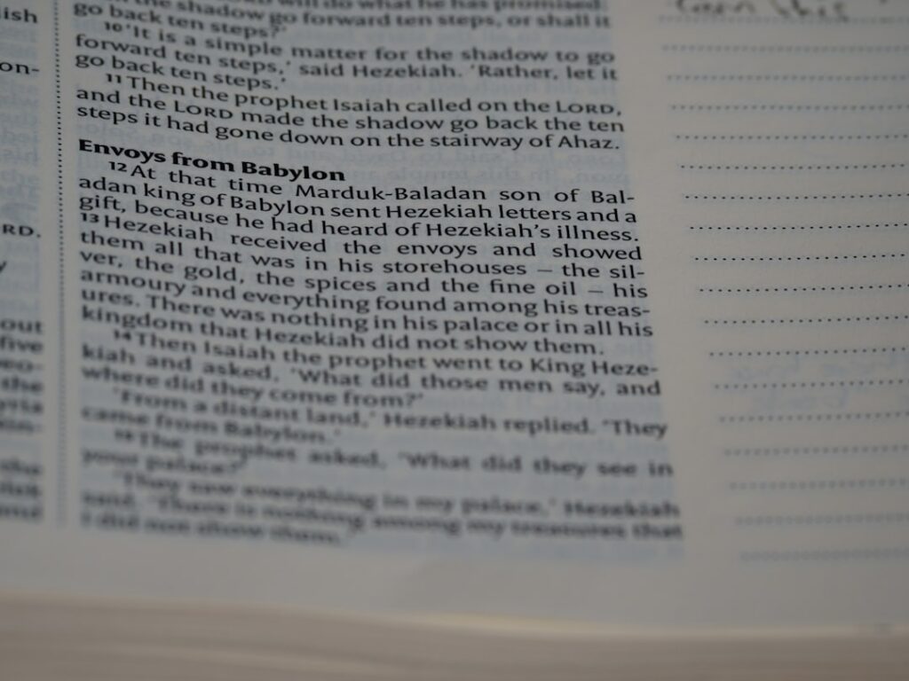 découvrez une liste unique de noms fantasy pour vos personnages, mondes imaginaires et aventures épiques. inspirez votre créativité avec des noms originaux et évocateurs.